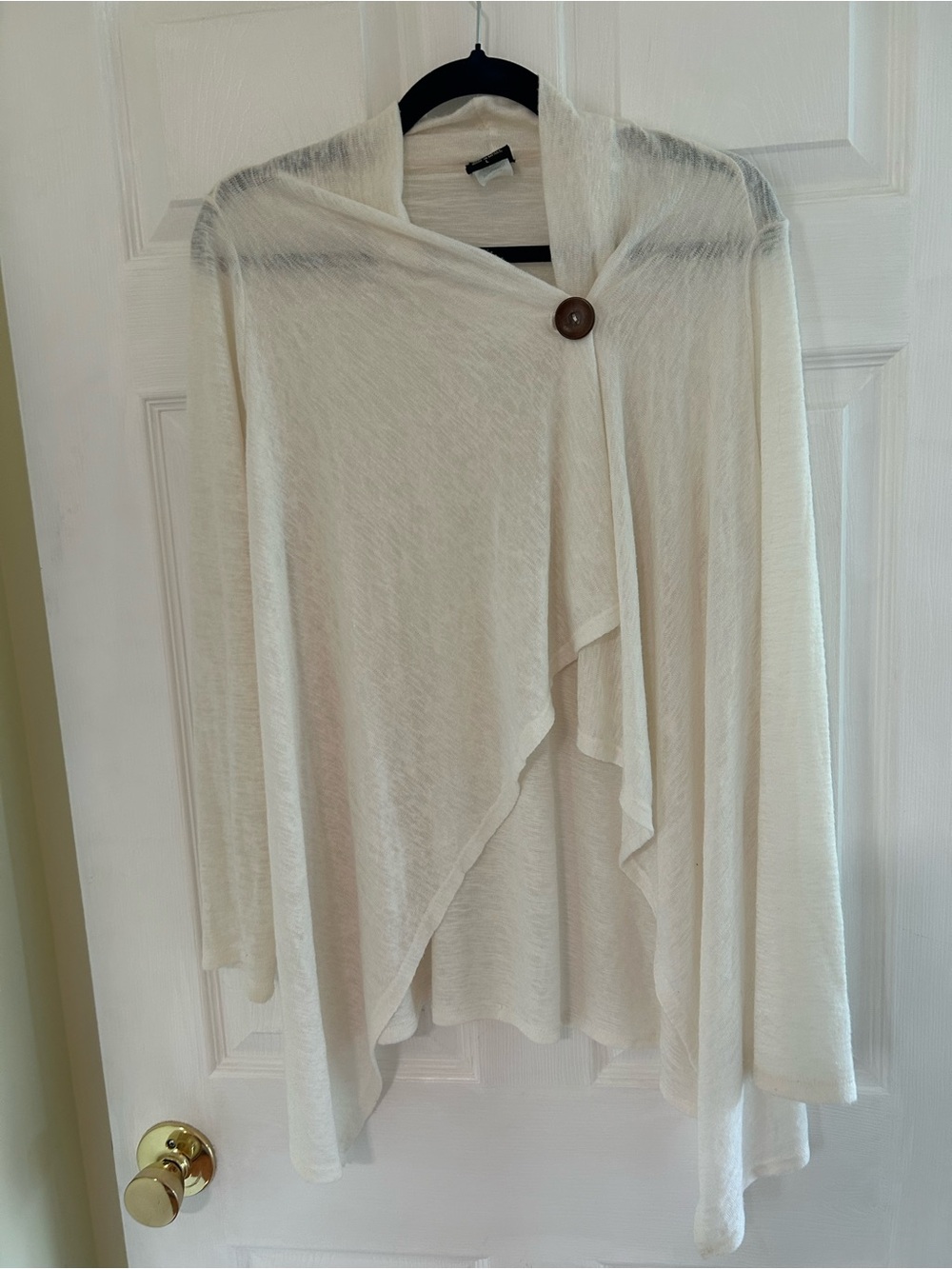 bobeau Cream Open-Front Draped Cardigan with Wood Button